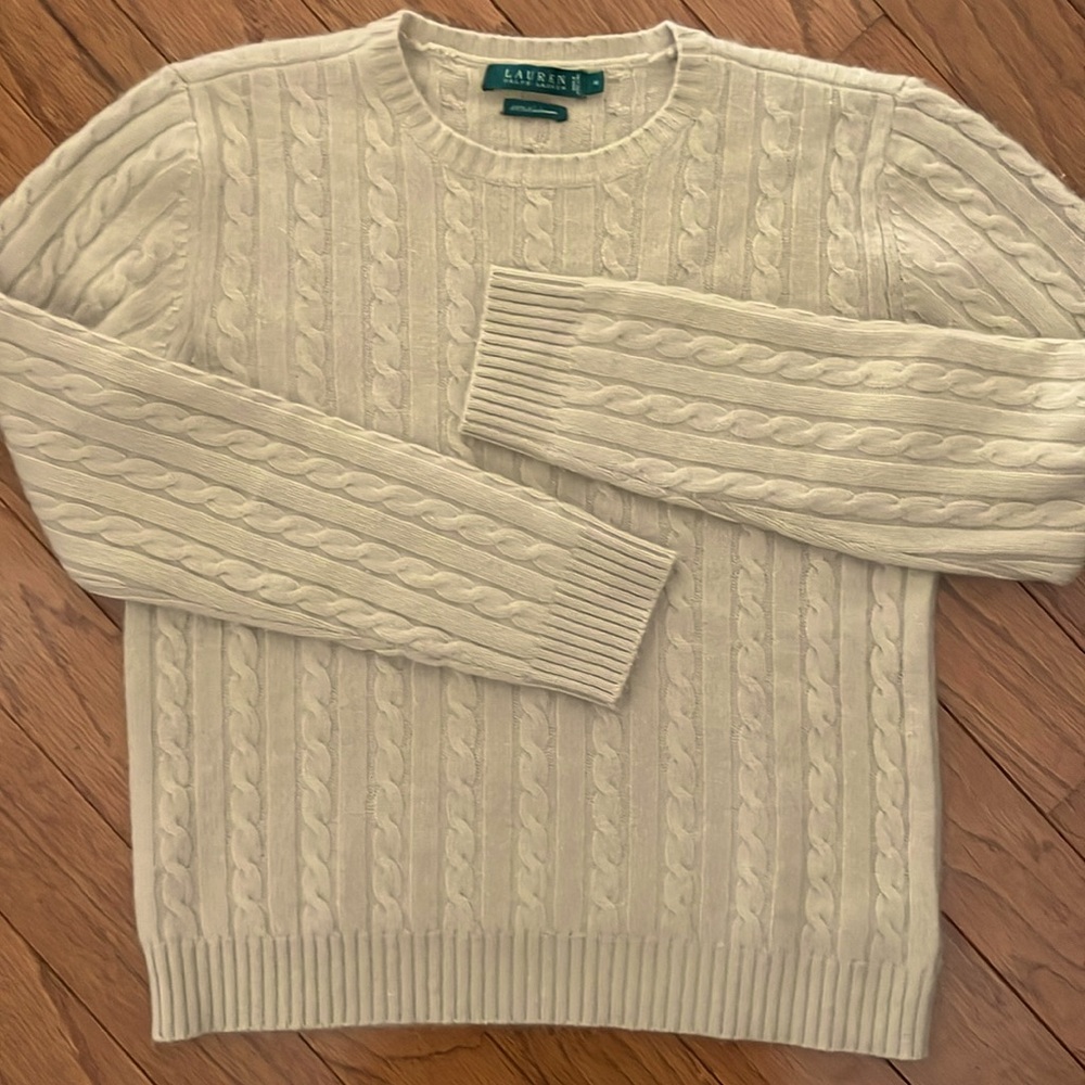 Lauren 100% cashmere cable sweater